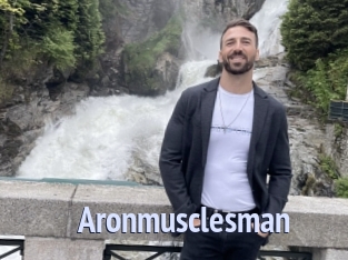 Aronmusclesman