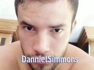Danniel_Simmons
