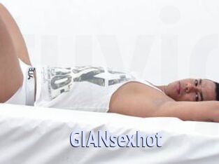 GIANsexhot