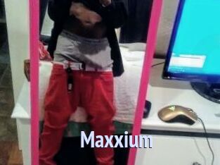 Maxxium