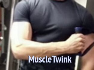 MuscleTwink