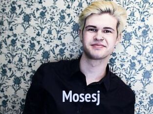 Mosesj