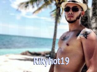 Rikyhot19