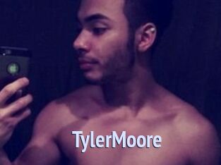 Tyler_Moore
