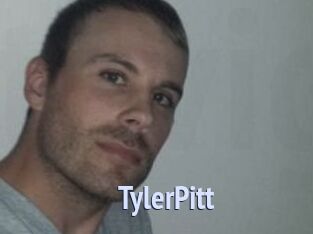 Tyler_Pitt
