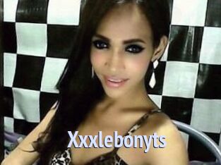 Xxxl_ebony_ts
